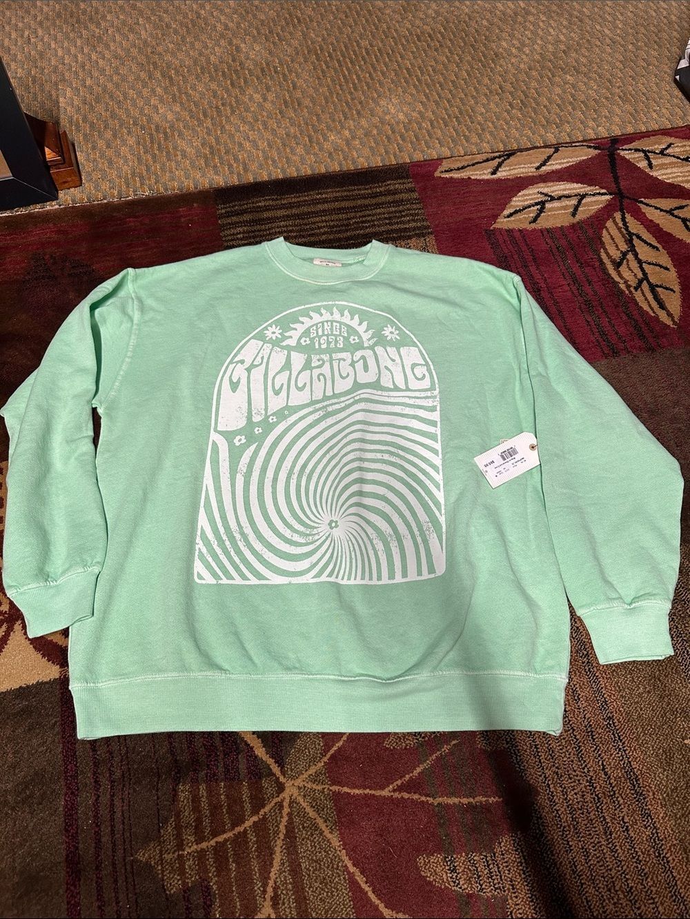 NWT Ladies Billabong Ride In Oversized Crewneck Sweatshirt- Size medium
